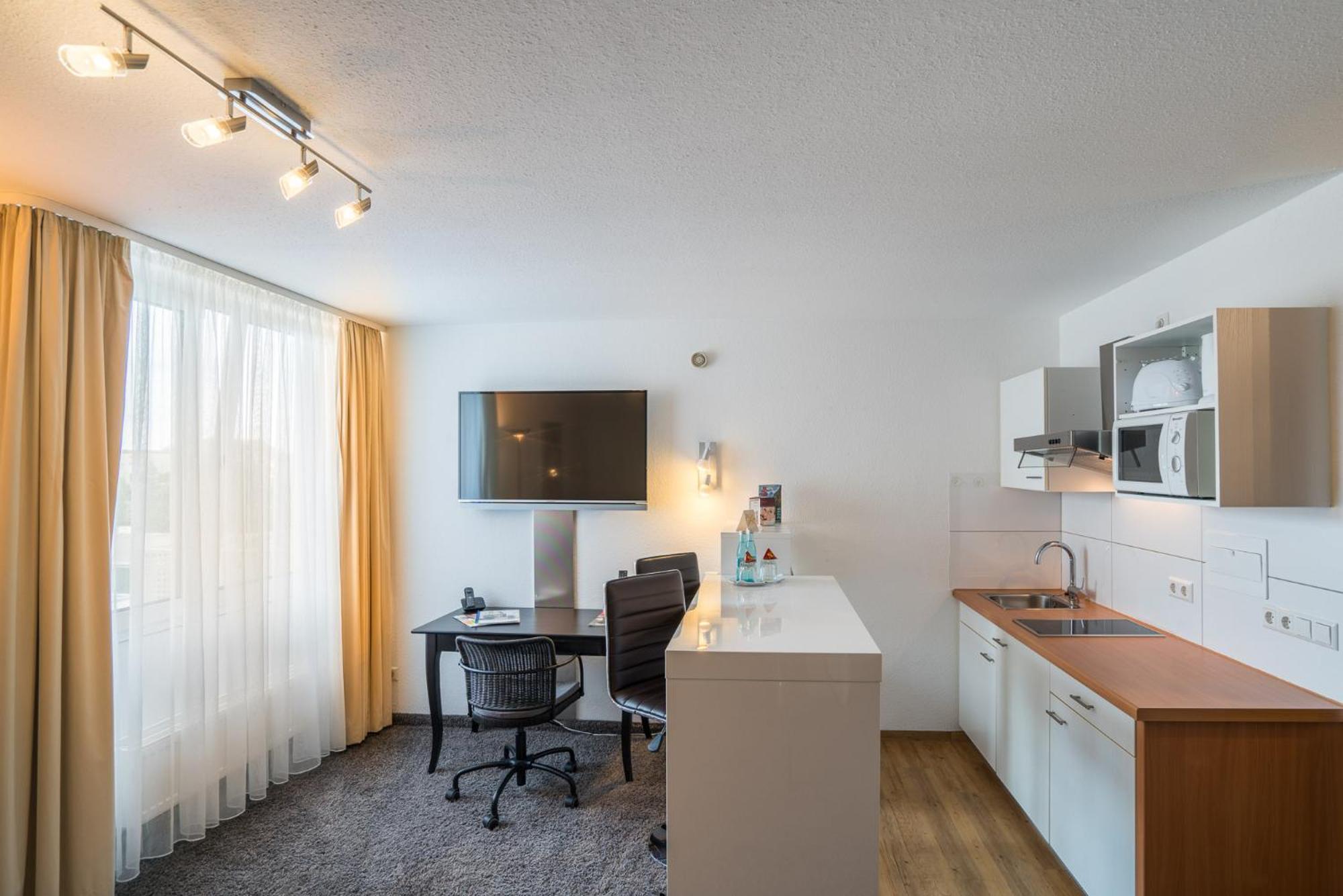 Airporthotel Residenz Steinenbronn Extérieur photo